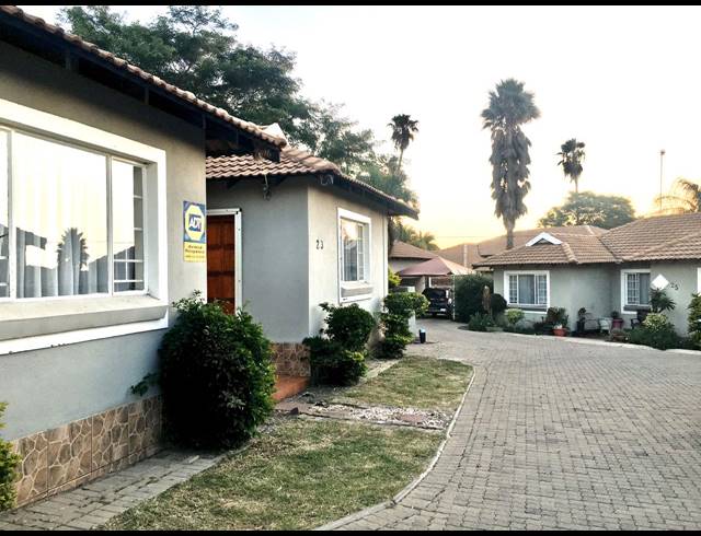 3 BEDROOM TOWNHOUSE FOR SALE IN BENDOR